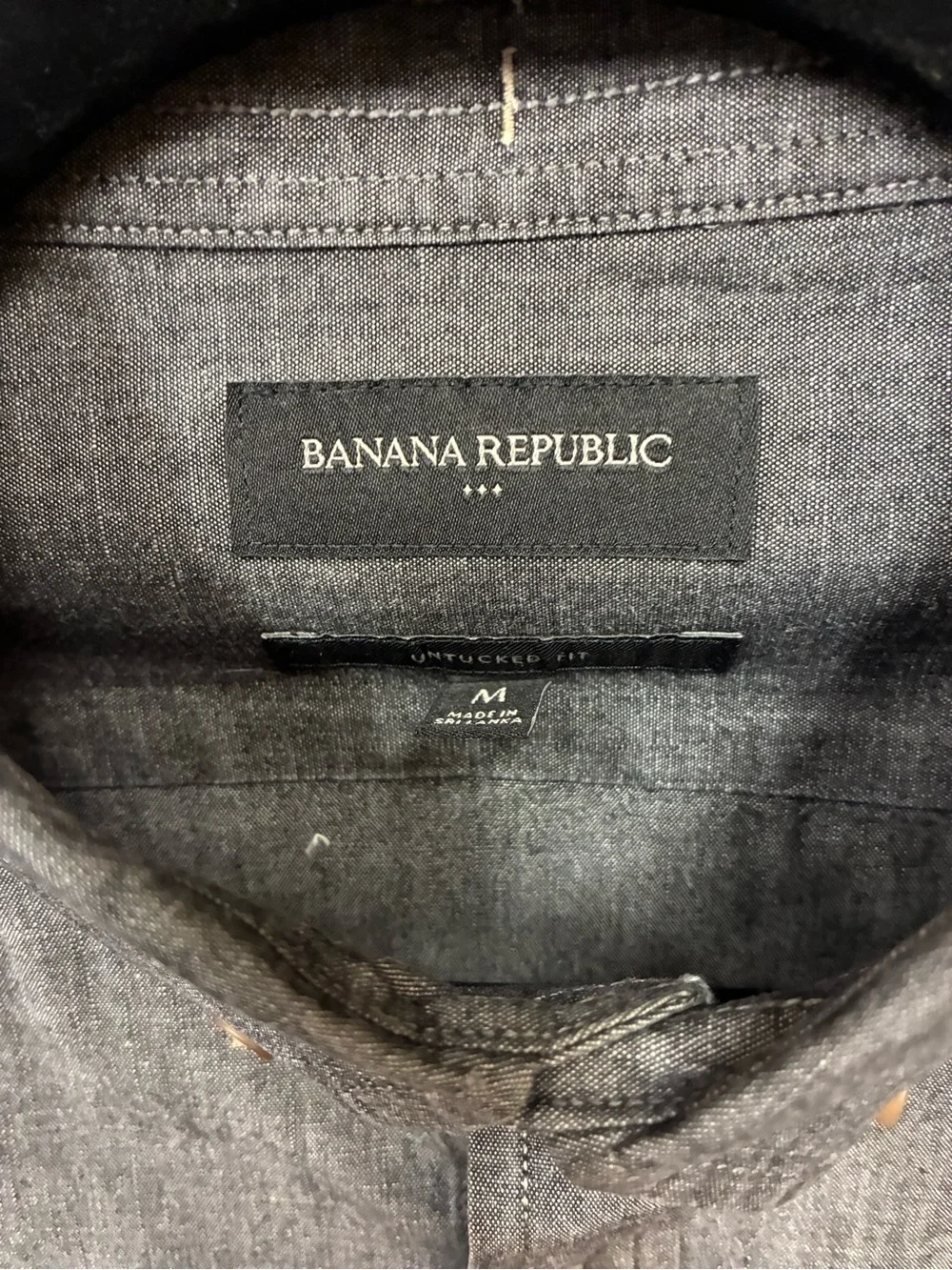 🤍 Banana Republic Wrinkle Resistant Untucked Fit Dress Shirt